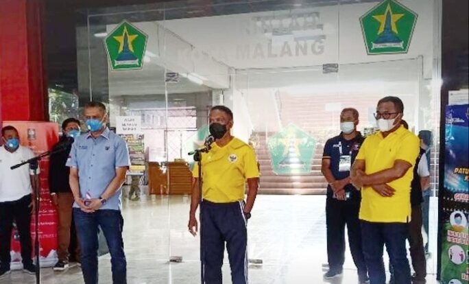 Menpora Sebutkan Presiden Jokowi Ingin Ada Penonton di Stadion